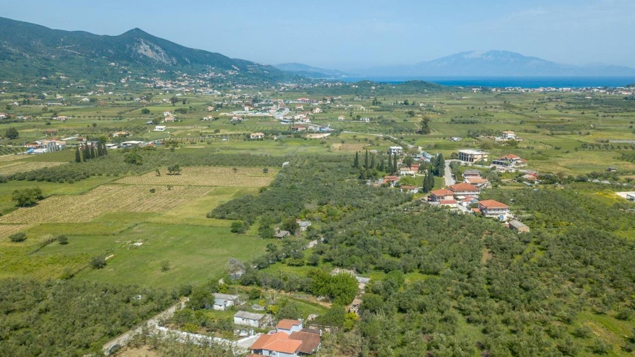 Photo of Outdoor in Alonia