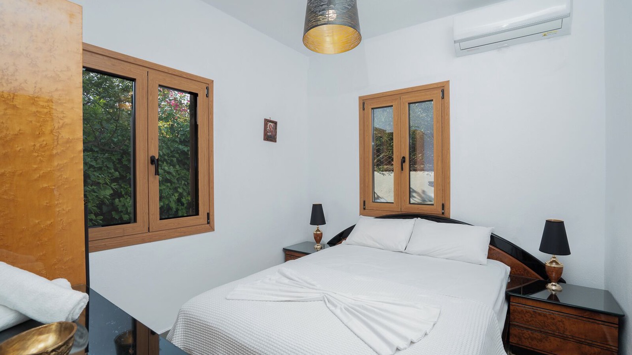 Photo of Bedroom in Porto Rafti