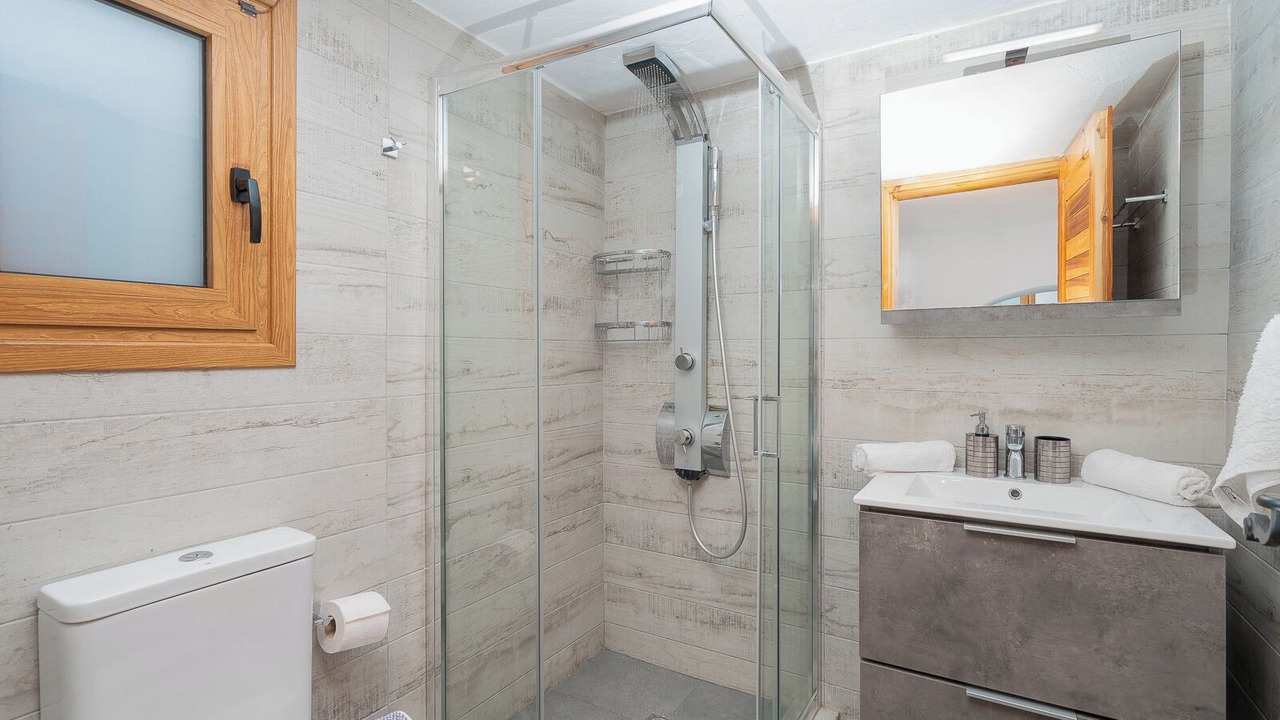 Photo of Bathroom in Porto Rafti