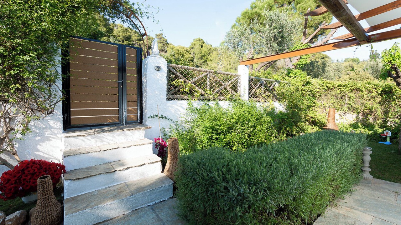 Photo of Outdoor in Porto Rafti