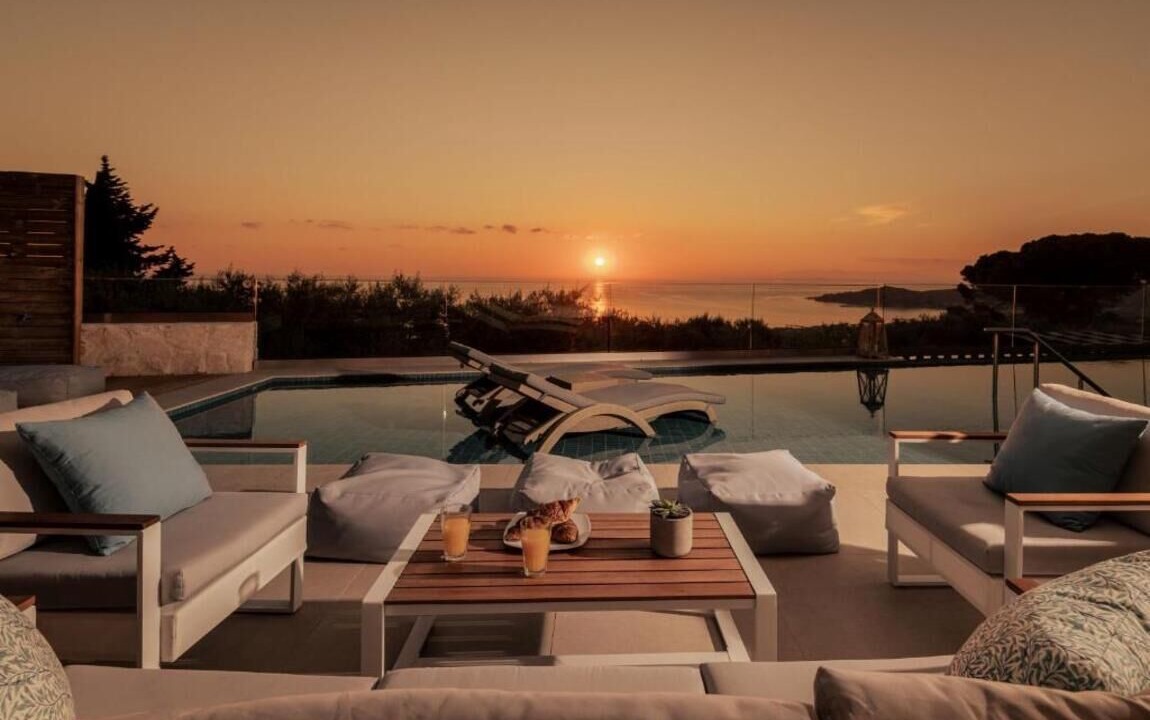 Photo of Outdoor in Alonia