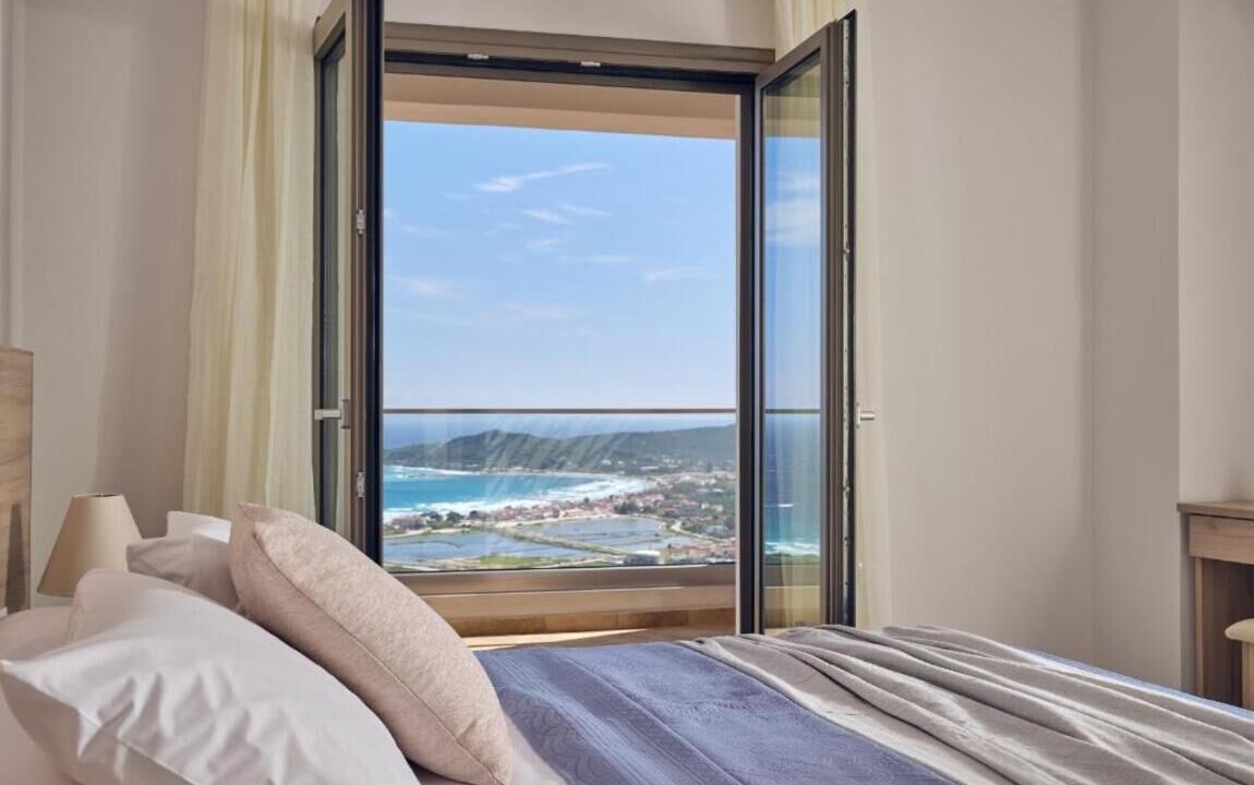 Photo of Bedroom in Alonia