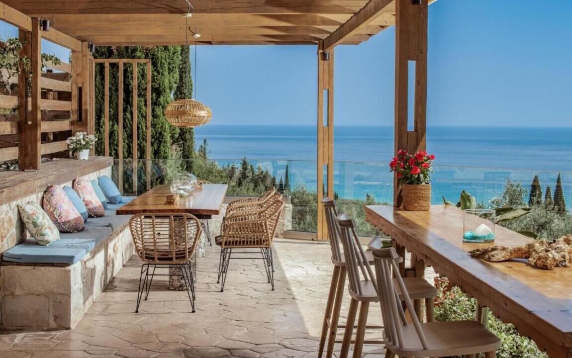 Photo of Outdoor in Alonia