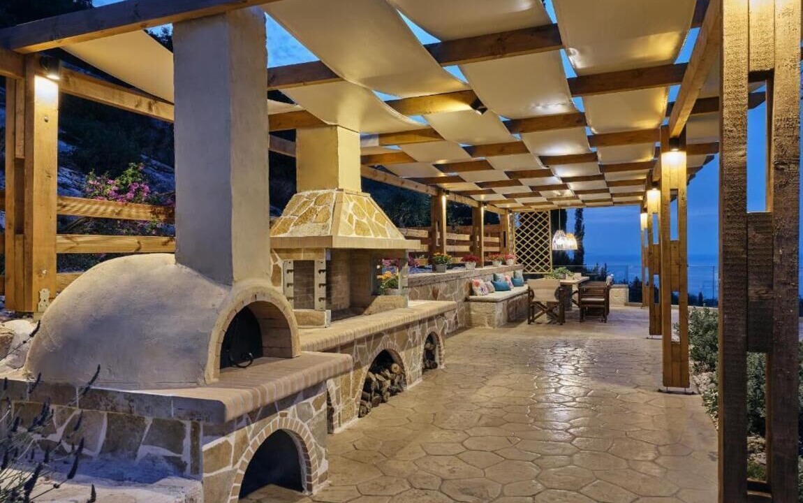 Photo of Patio Balcony in Alonia