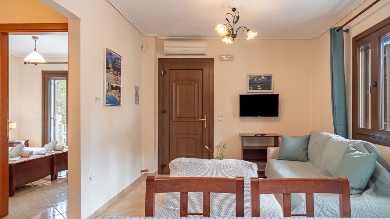 Photo of Livingroom in Sivota