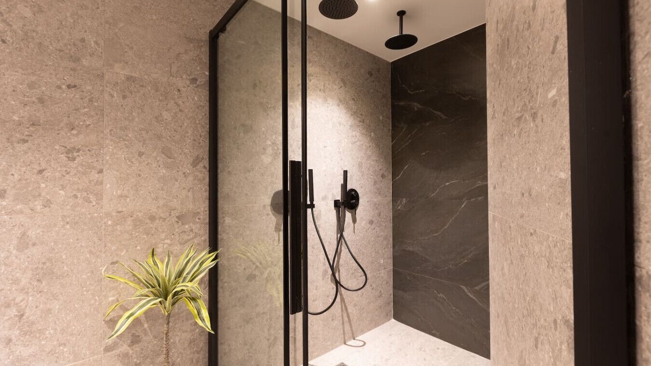 Photo of Bathroom in Vardaris