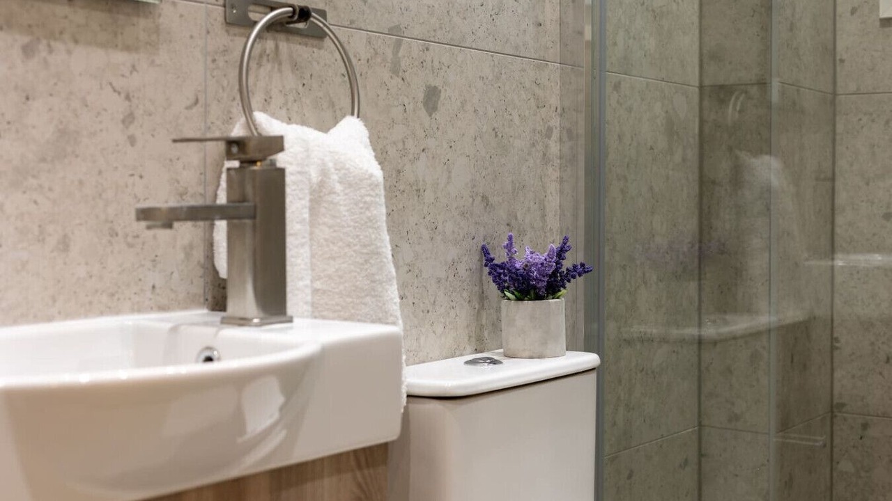 Photo of Bathroom in Ladadika