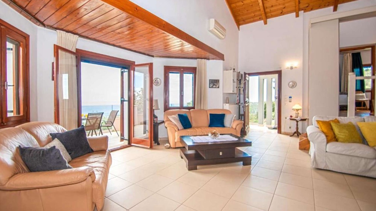 Photo of Livingroom in Skinaria