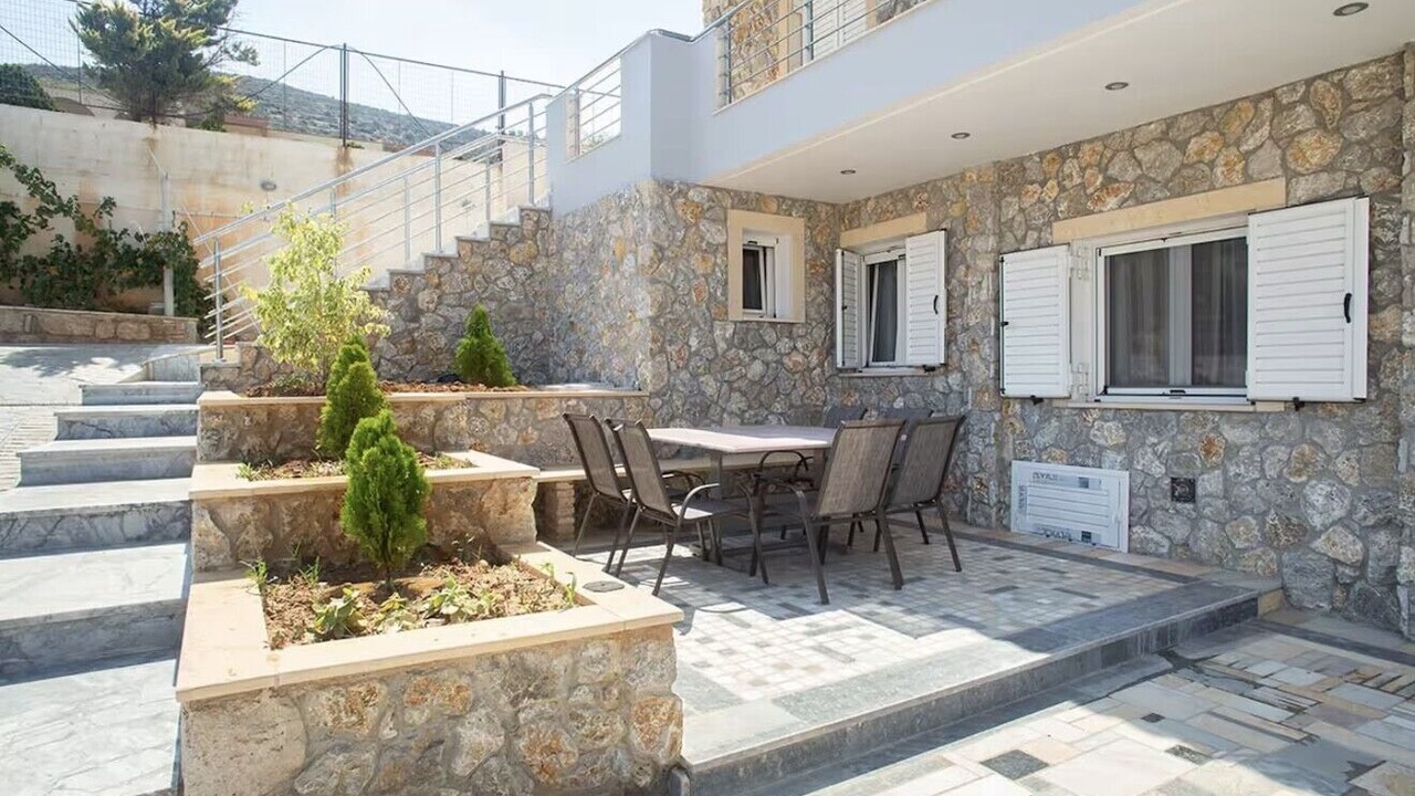 Photo of Outdoor in Saronikos