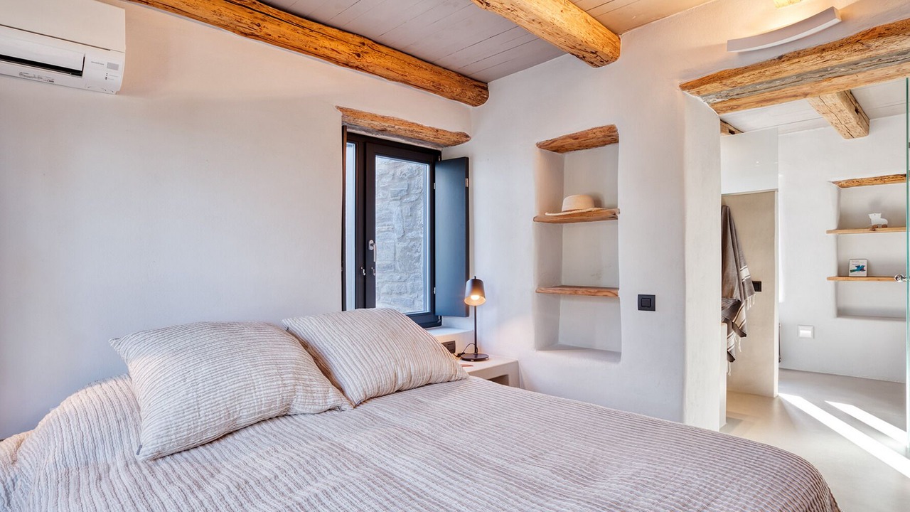 Photo of Bedroom in Paros