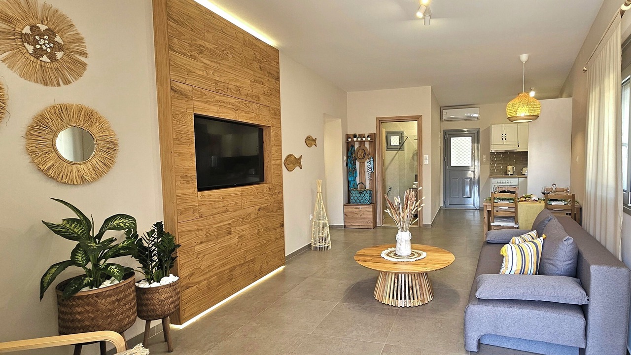 Photo of Livingroom in Panormos