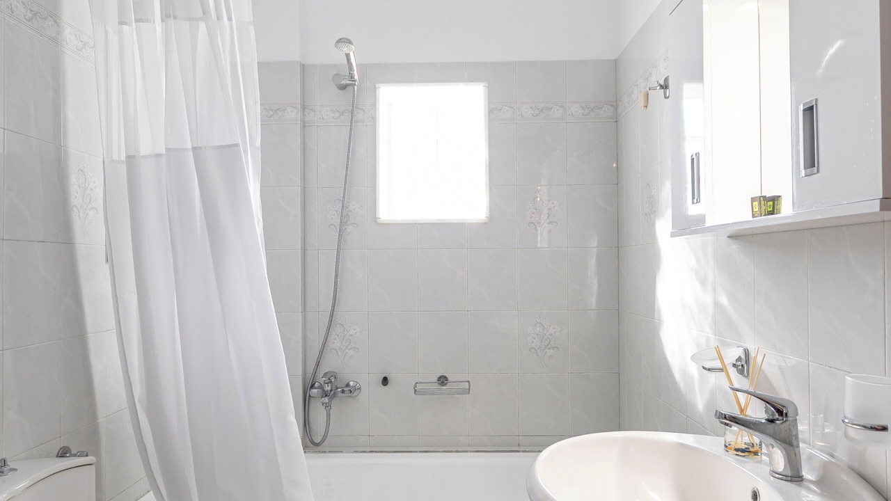 Photo of Bathroom in Melanes