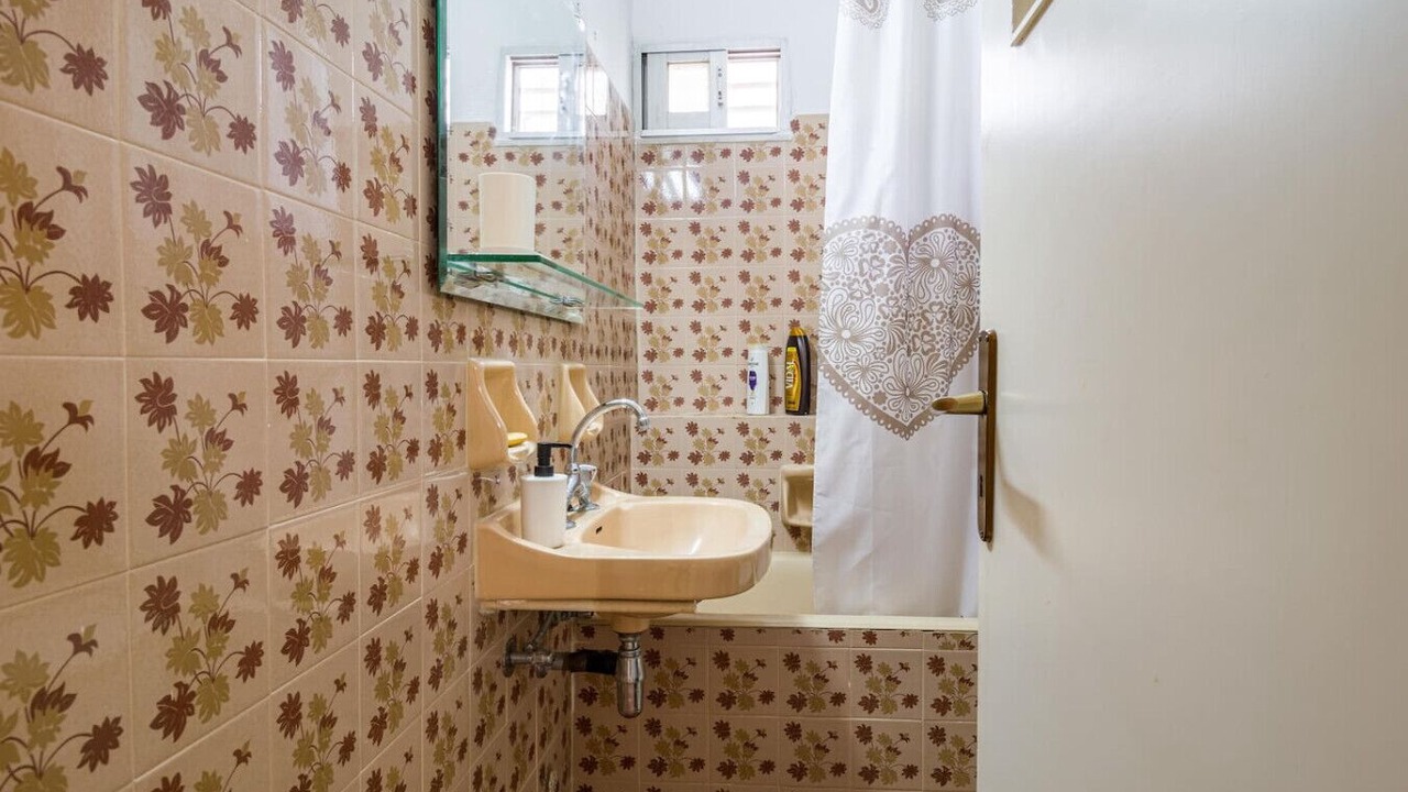 Photo of Bathroom in Loutraki