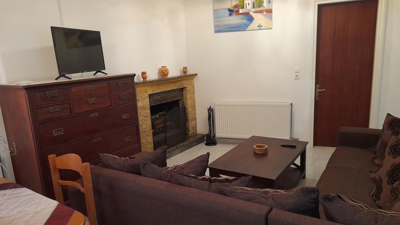 Photo of Livingroom in Peroulades