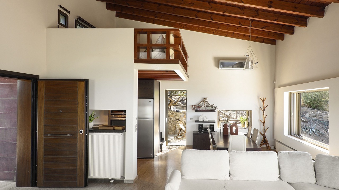 Photo of Livingroom in Neos Marmaras