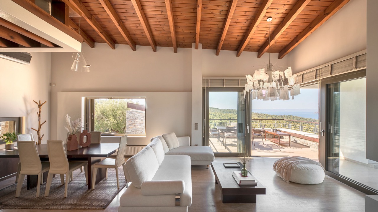 Photo of Livingroom in Neos Marmaras