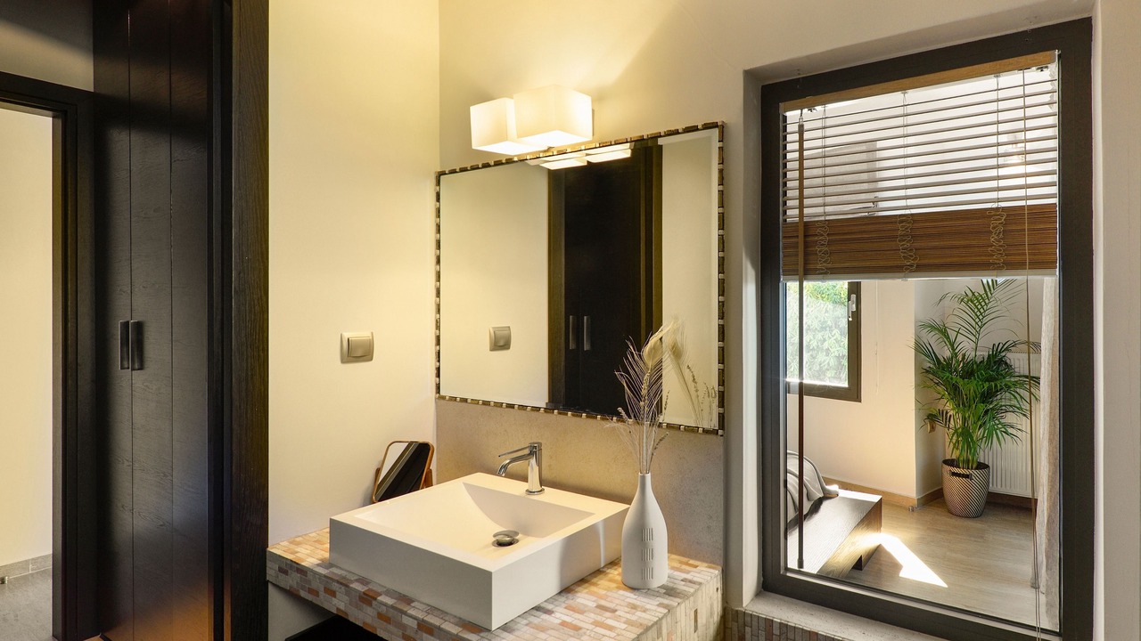 Photo of Bathroom in Neos Marmaras