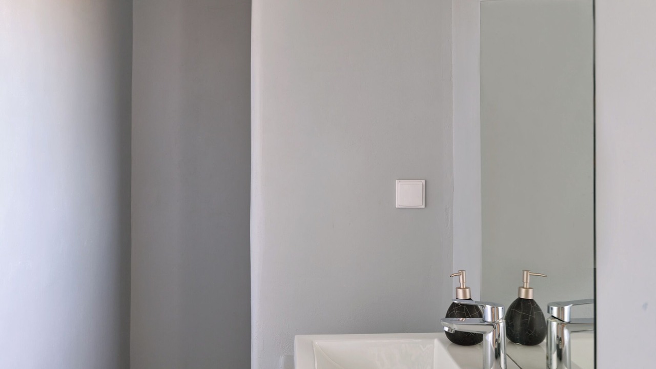 Photo of Bathroom in Drios