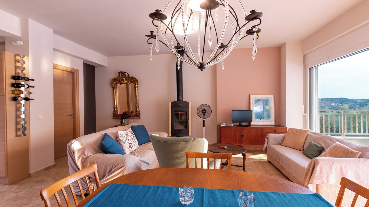 Photo of Livingroom in Limni Vouliagmenis