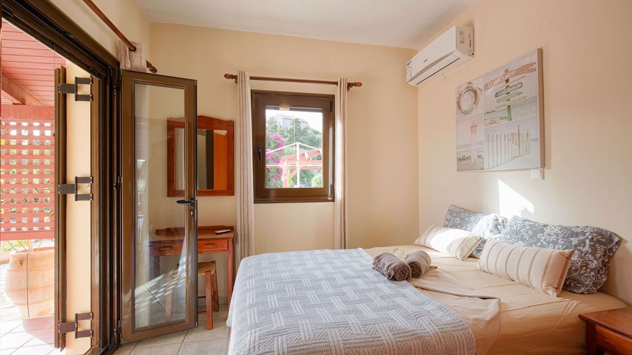 Photo of Bedroom in Almyrida