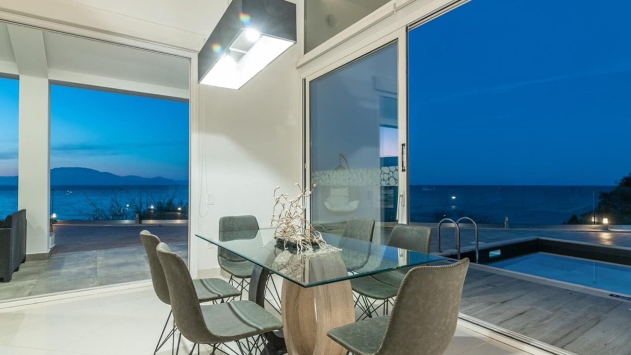 Photo of Livingroom in Neromilos
