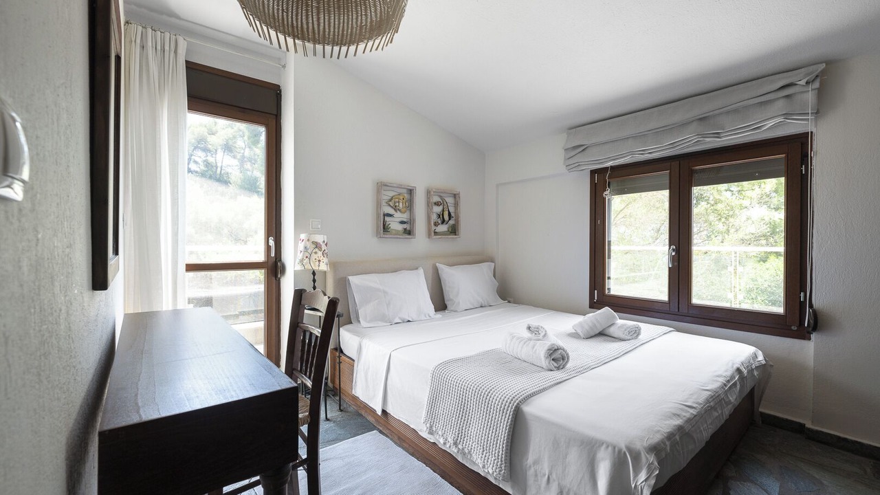 Photo of Bedroom in Sithonia