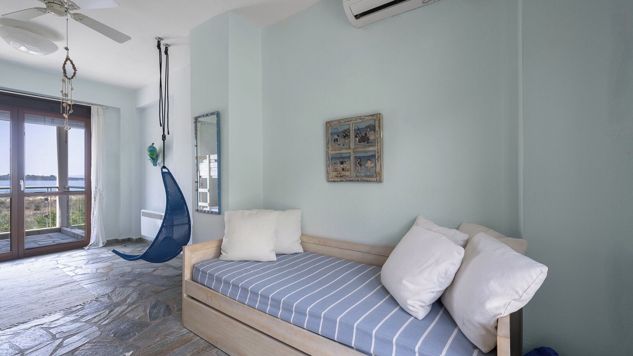 Photo of Bedroom in Sithonia