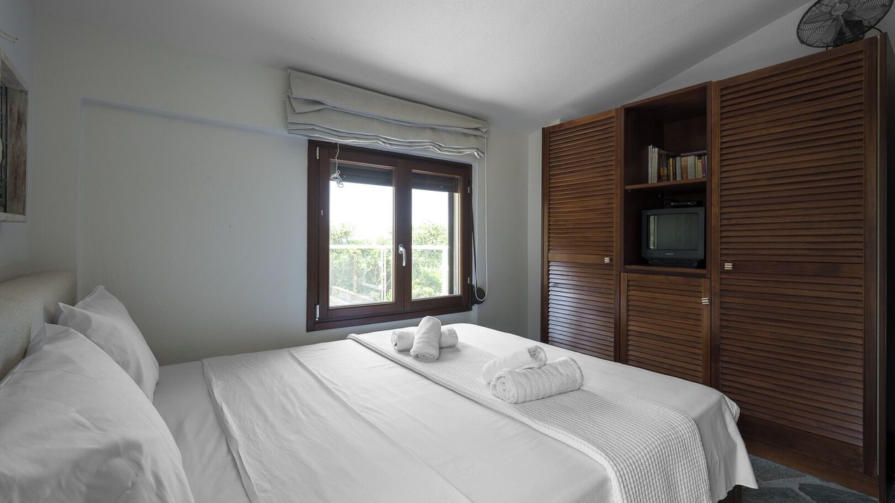 Photo of Bedroom in Sithonia