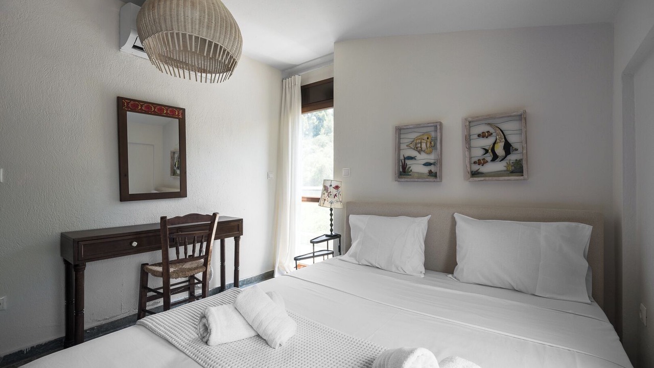 Photo of Bedroom in Sithonia