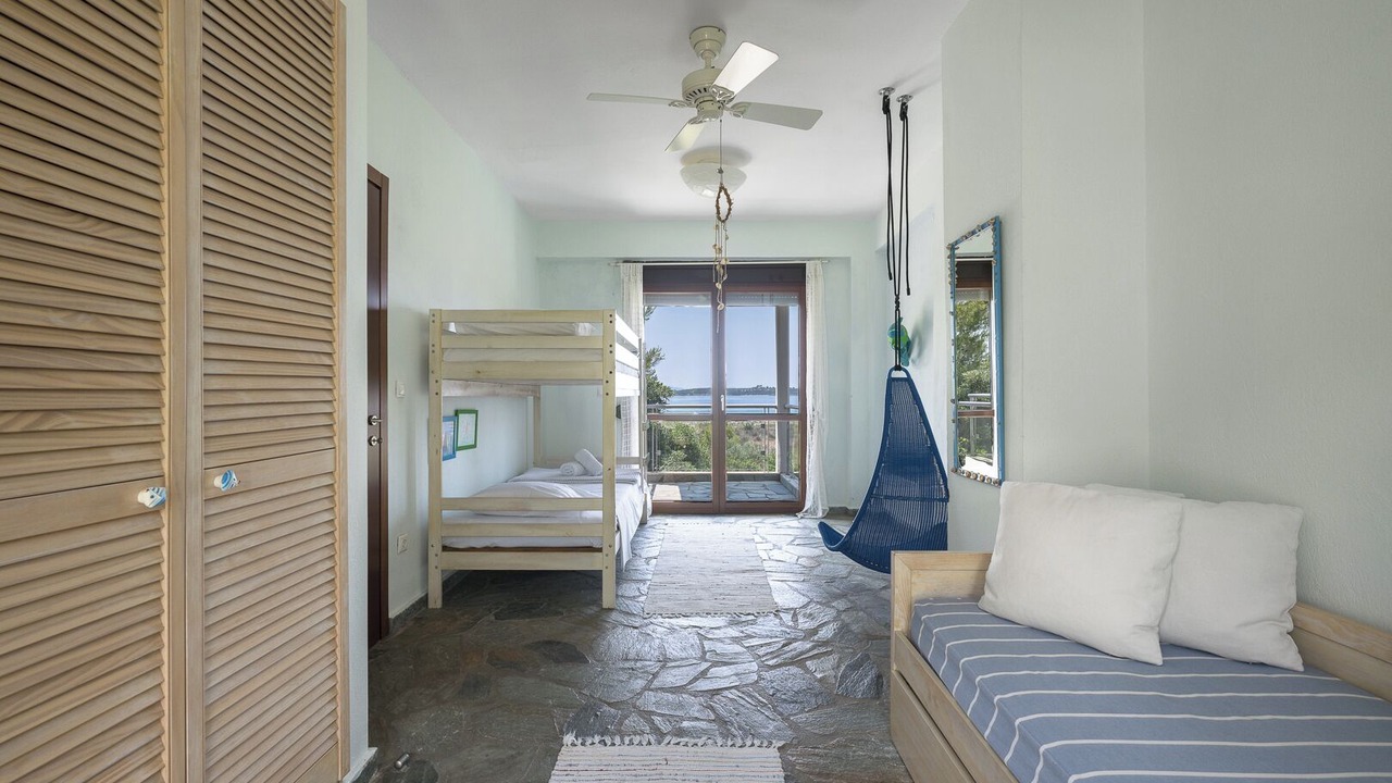 Photo of Bedroom in Sithonia