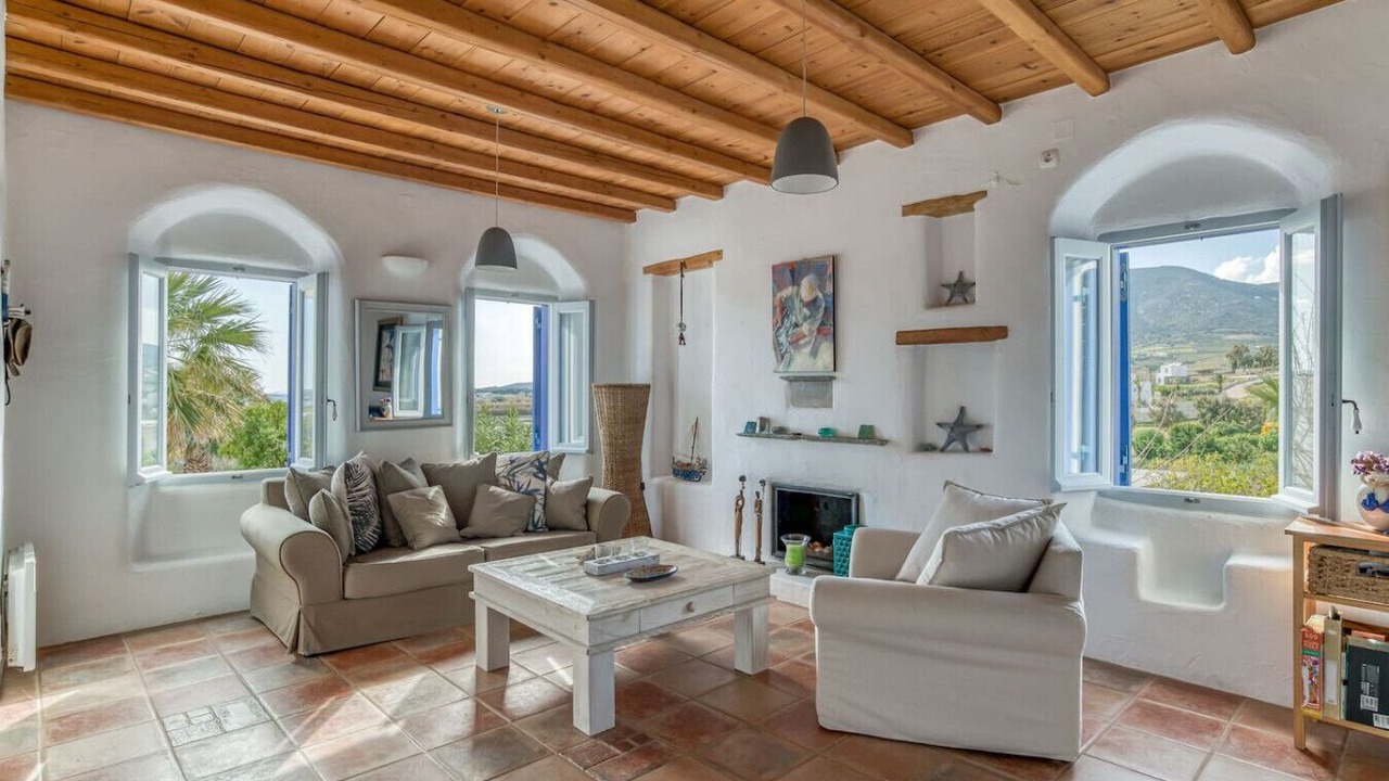 Photo of Livingroom in Chrissi Akti