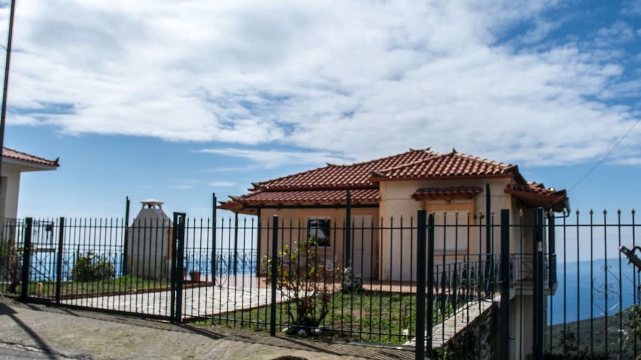 Photo of Outdoor in Tseria