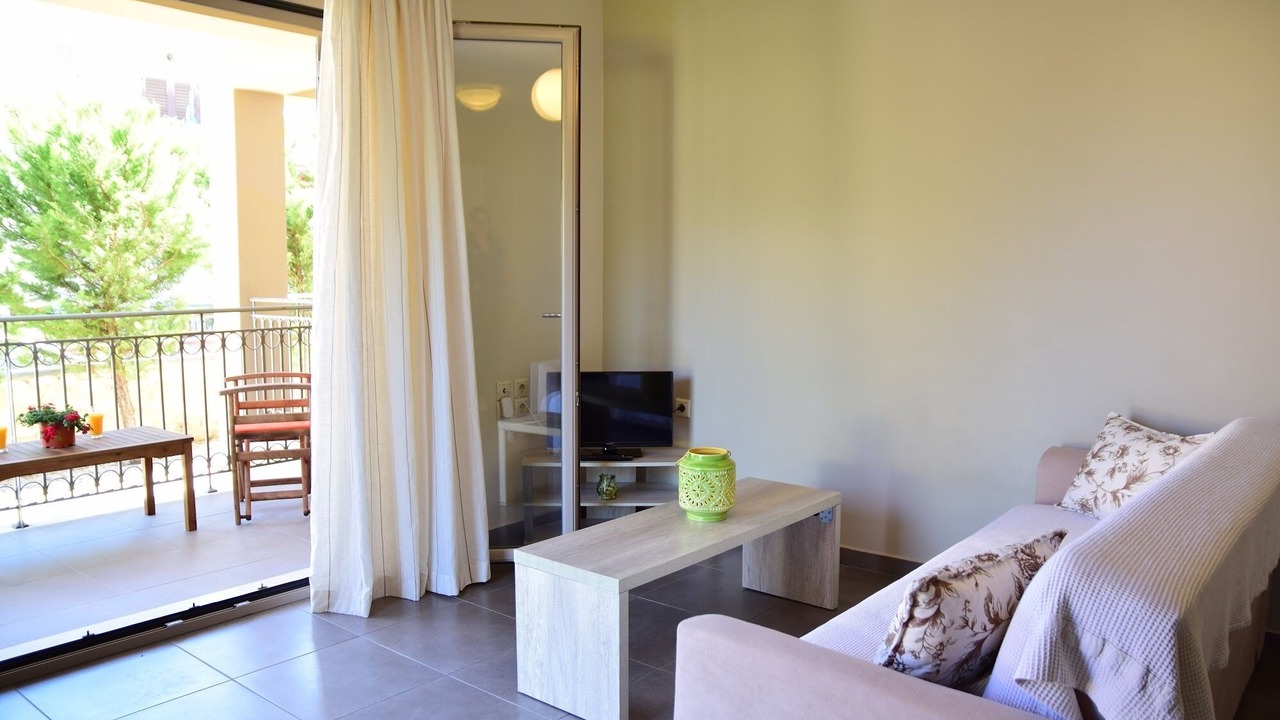 Photo of Livingroom in Karavomylos