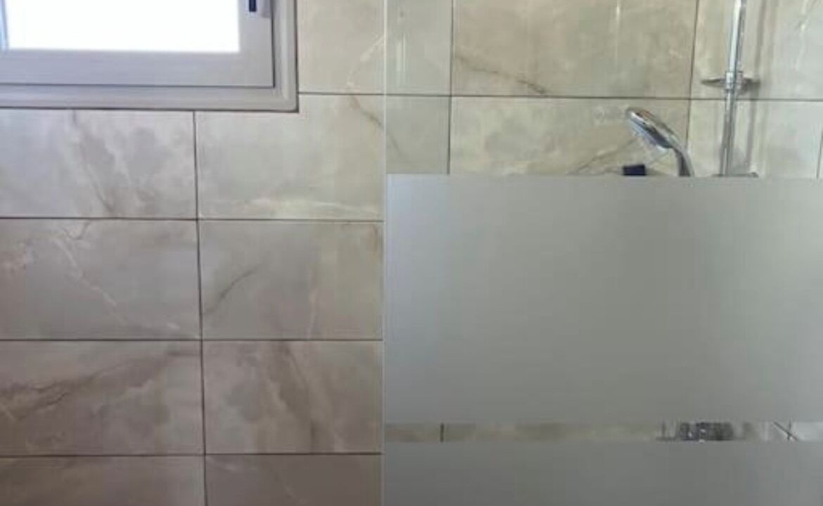 Photo of Bathroom in Soroni