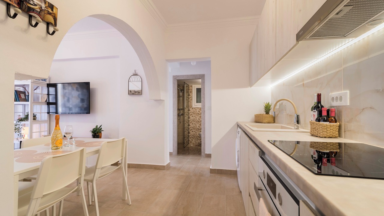 Photo of Kitchen in Petaloudes