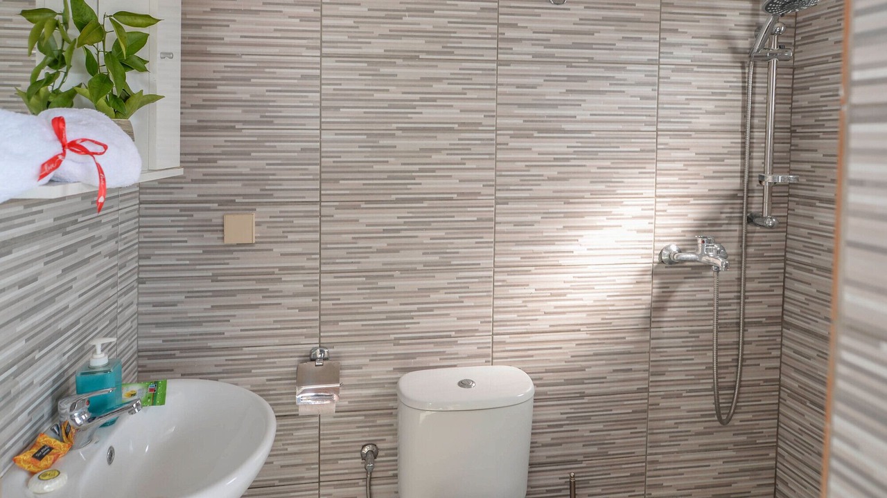 Photo of Bathroom in Esperion