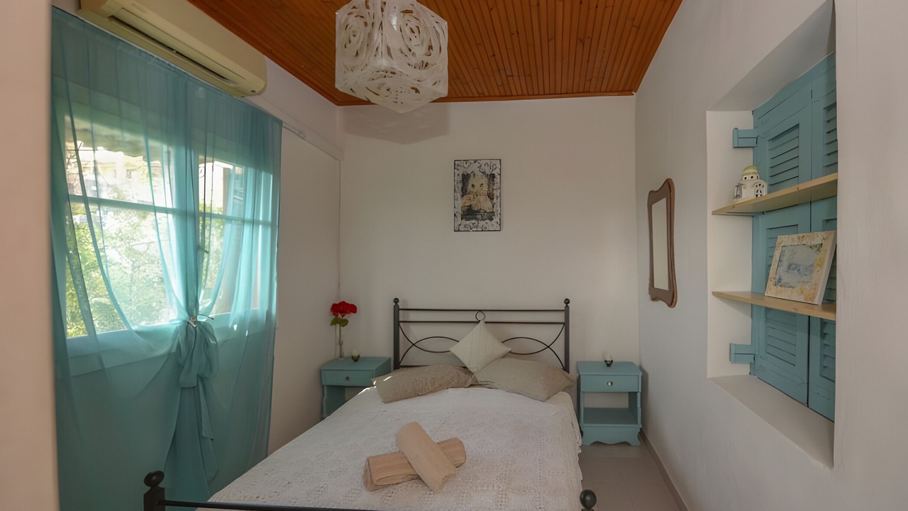 Photo of Bedroom in Esperion