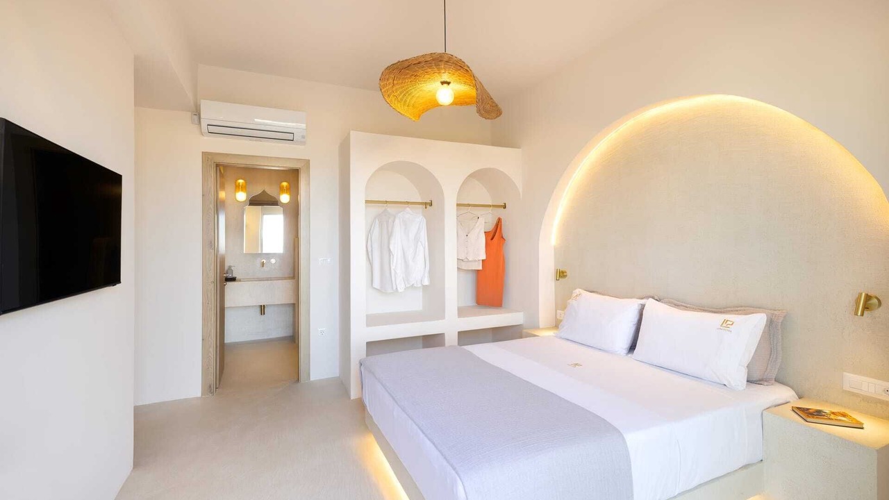 Photo of Bedroom in Violi Charaki