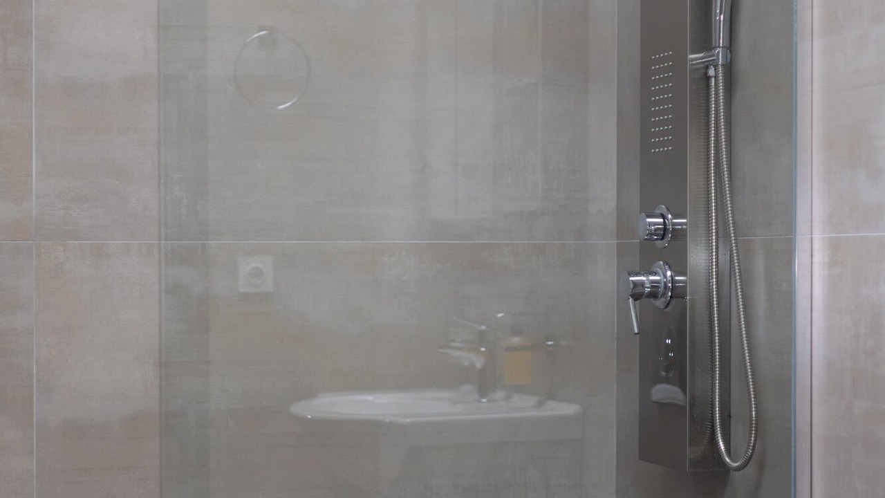 Photo of Bathroom in Kalambaka