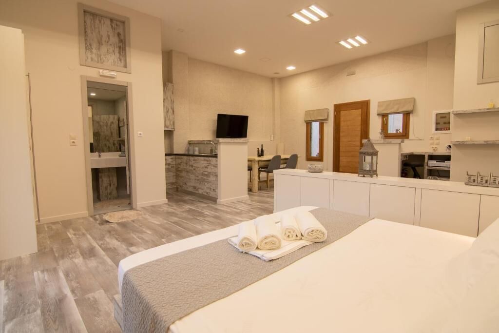 Photo of Bedroom in Tourloti