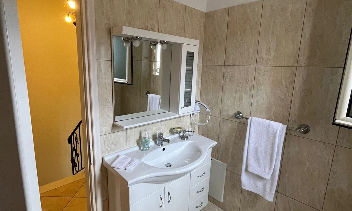 Photo of Bathroom in Vathy