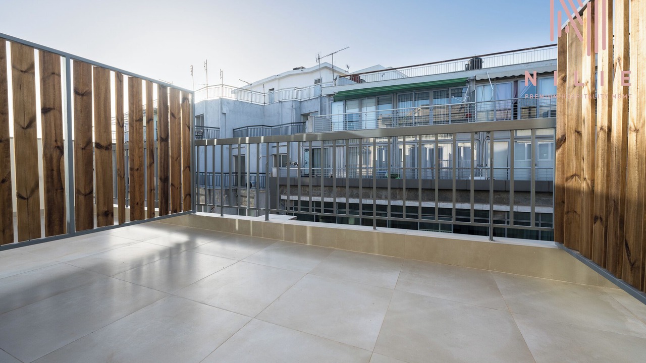 Photo of Patio Balcony in Vardaris