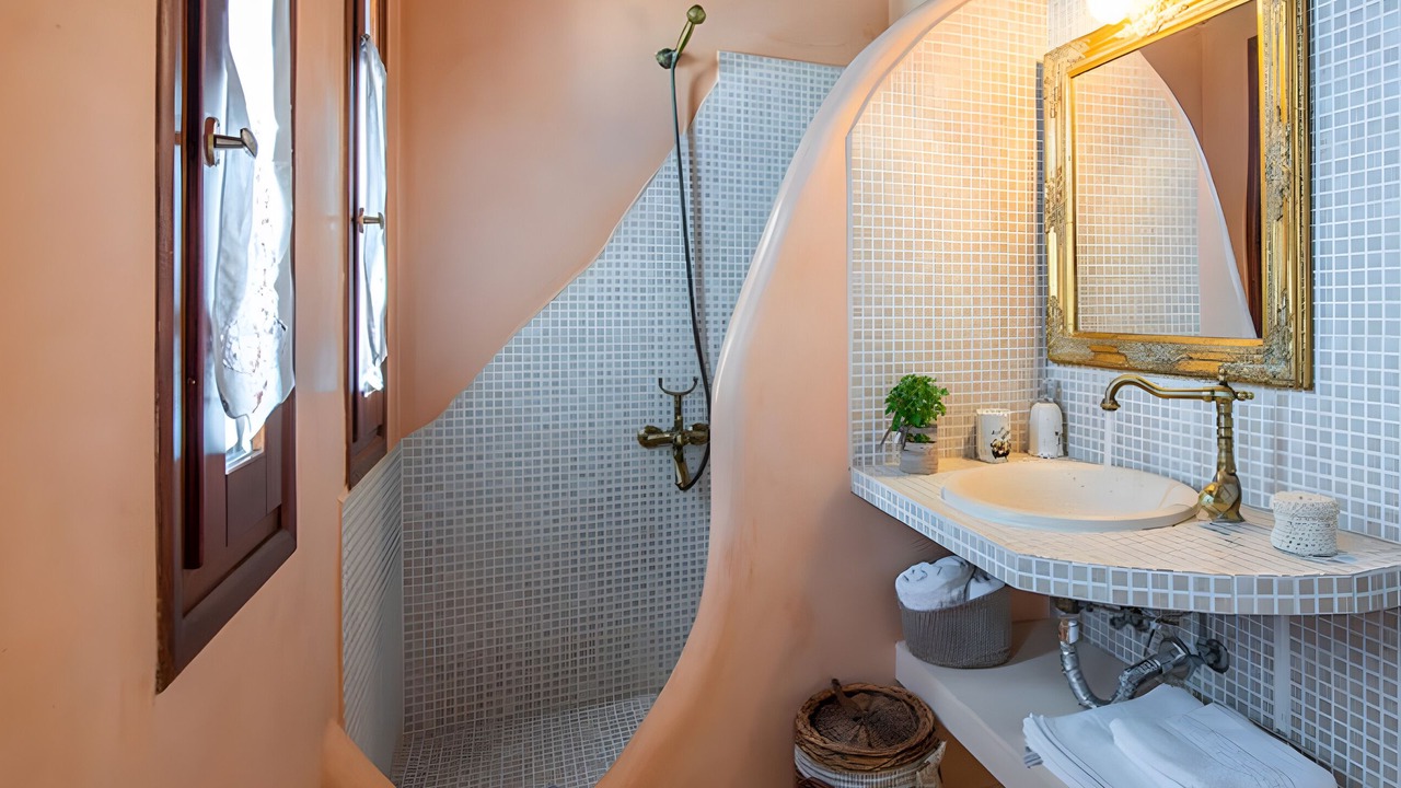 Photo of Bathroom in Pachena