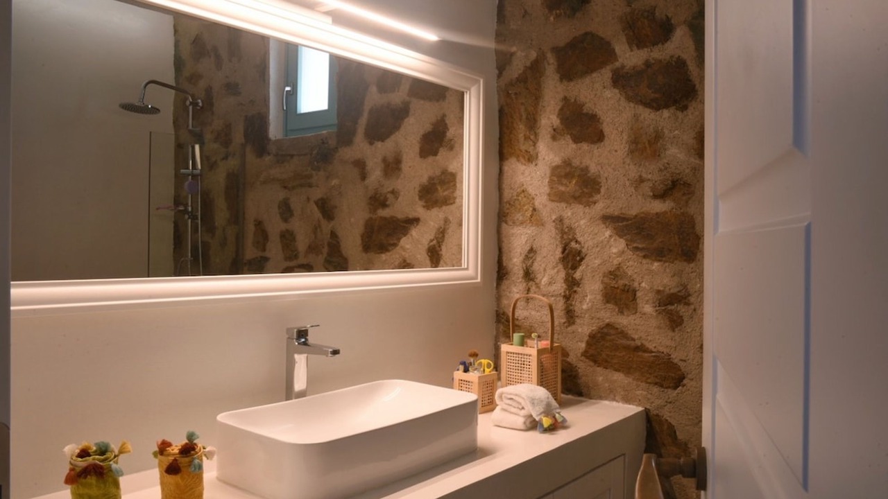 Photo of Bathroom in Ano Meria