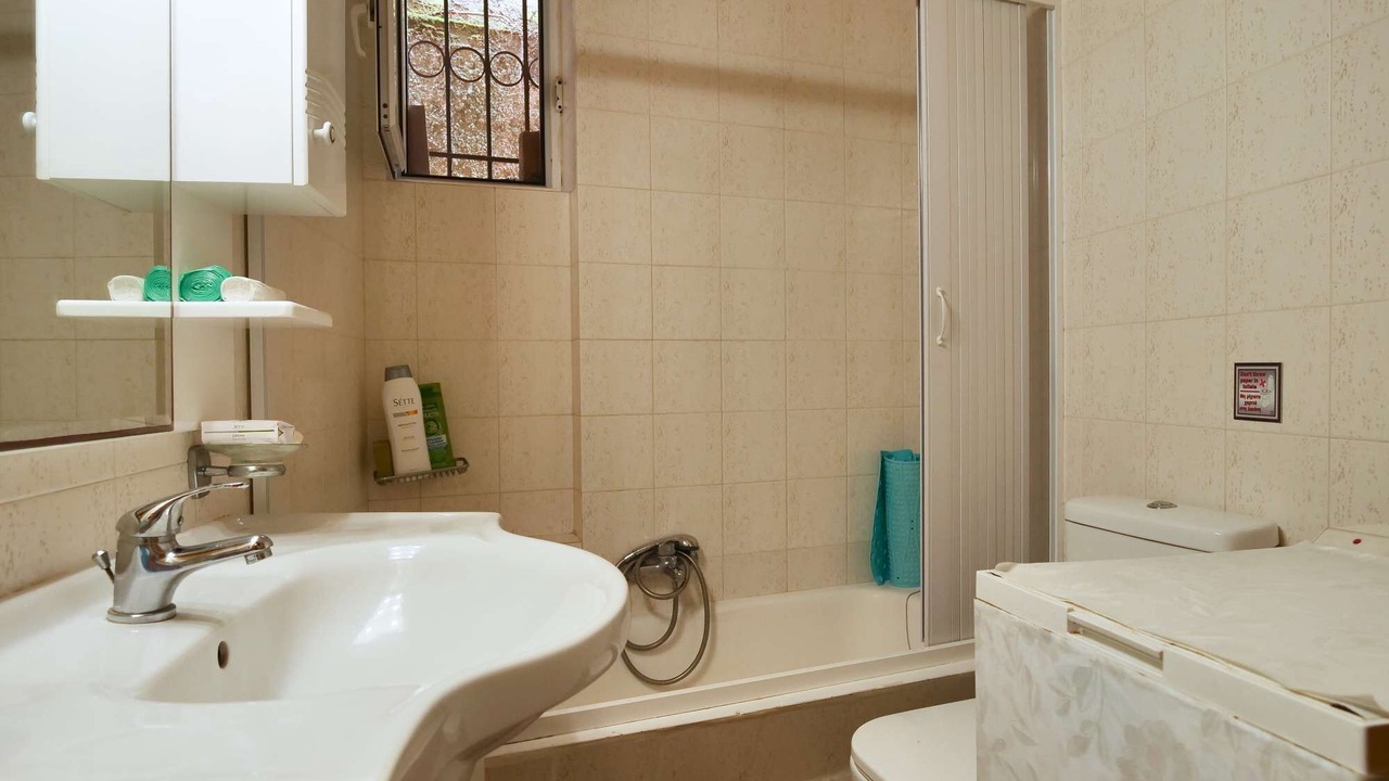 Photo of Bathroom in Paralia Vergas