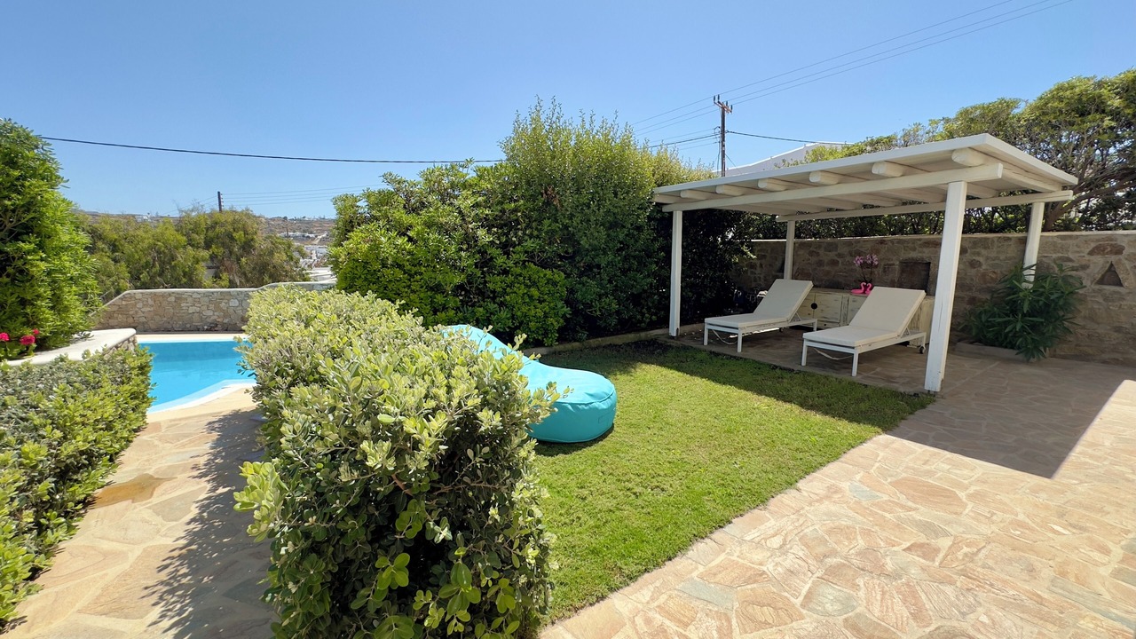 Photo of Patio Balcony in Ornos