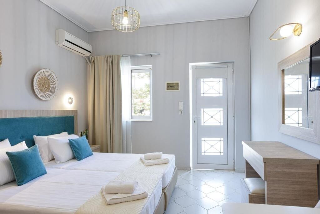 Photo of Bedroom in Adelianos Kampos