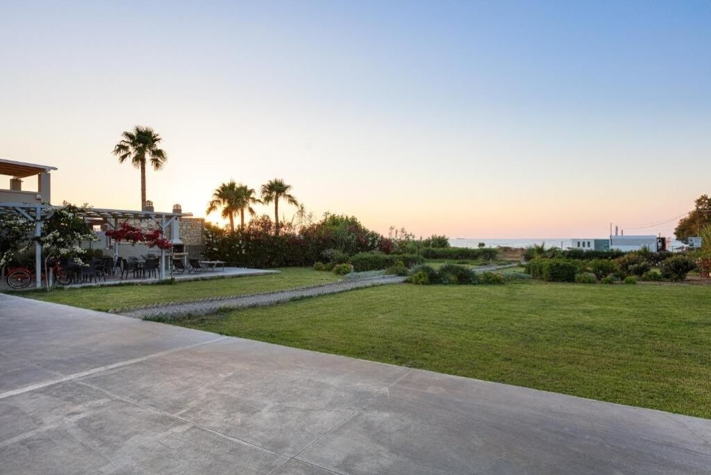 Photo of Outdoor in Adelianos Kampos
