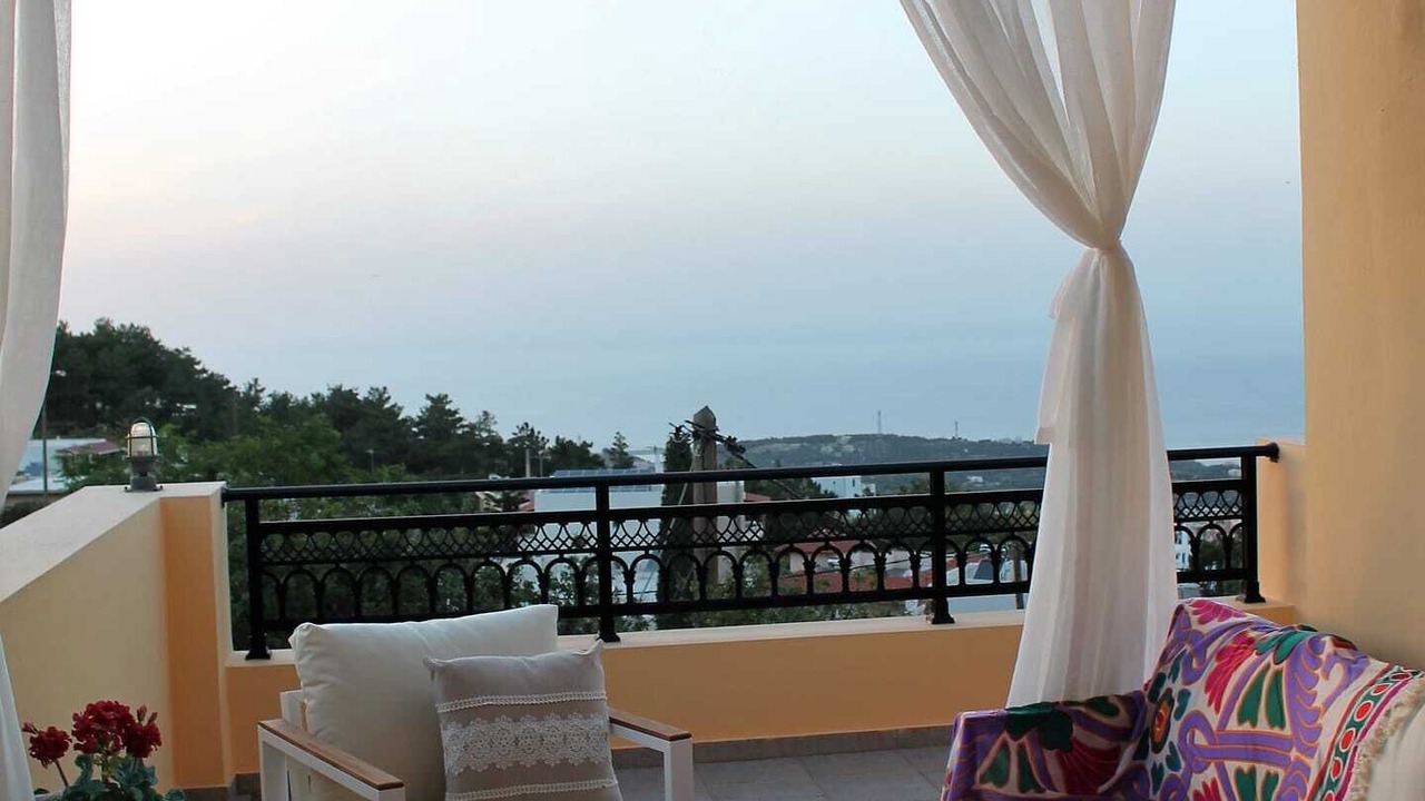 Photo of Outdoor in Roussospiti