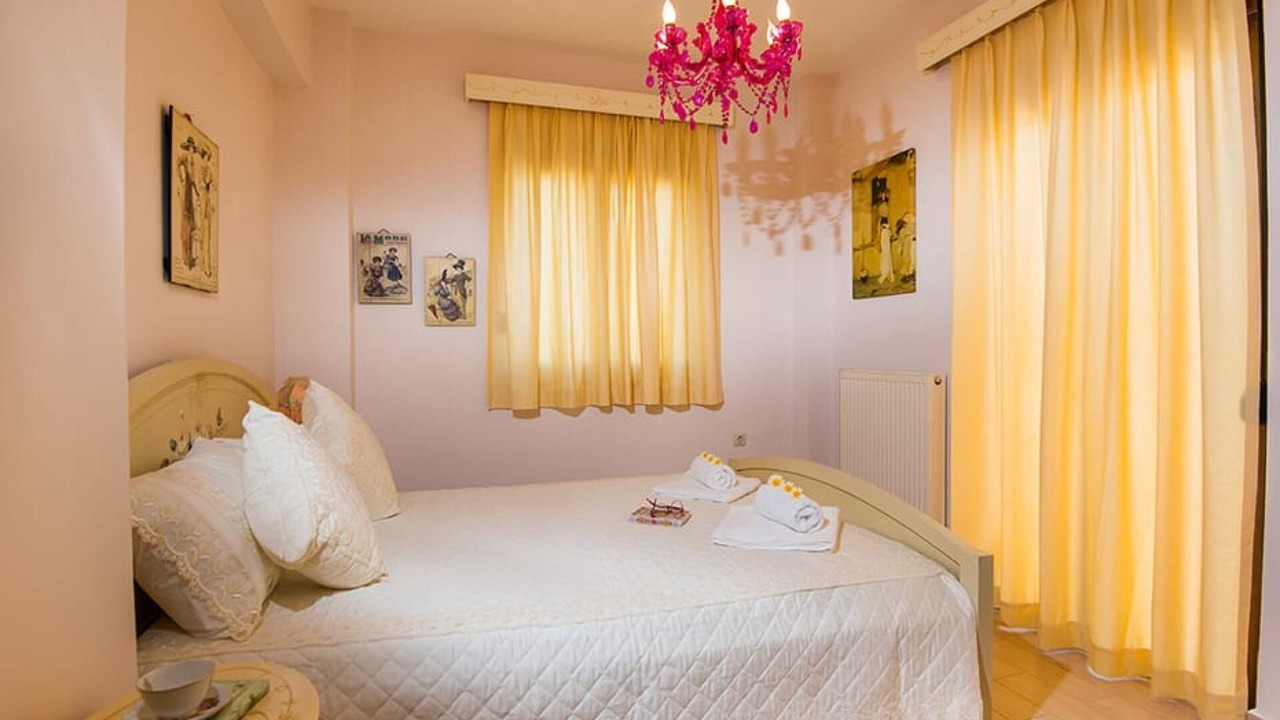Photo of Bedroom in Roussospiti